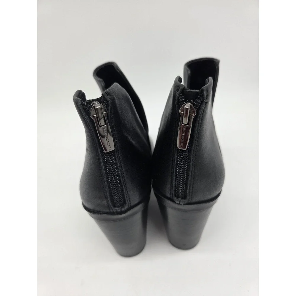 Vince Camuto Womens Size 10 M Black Leather Zip Ankle Fashion Boots Bootie